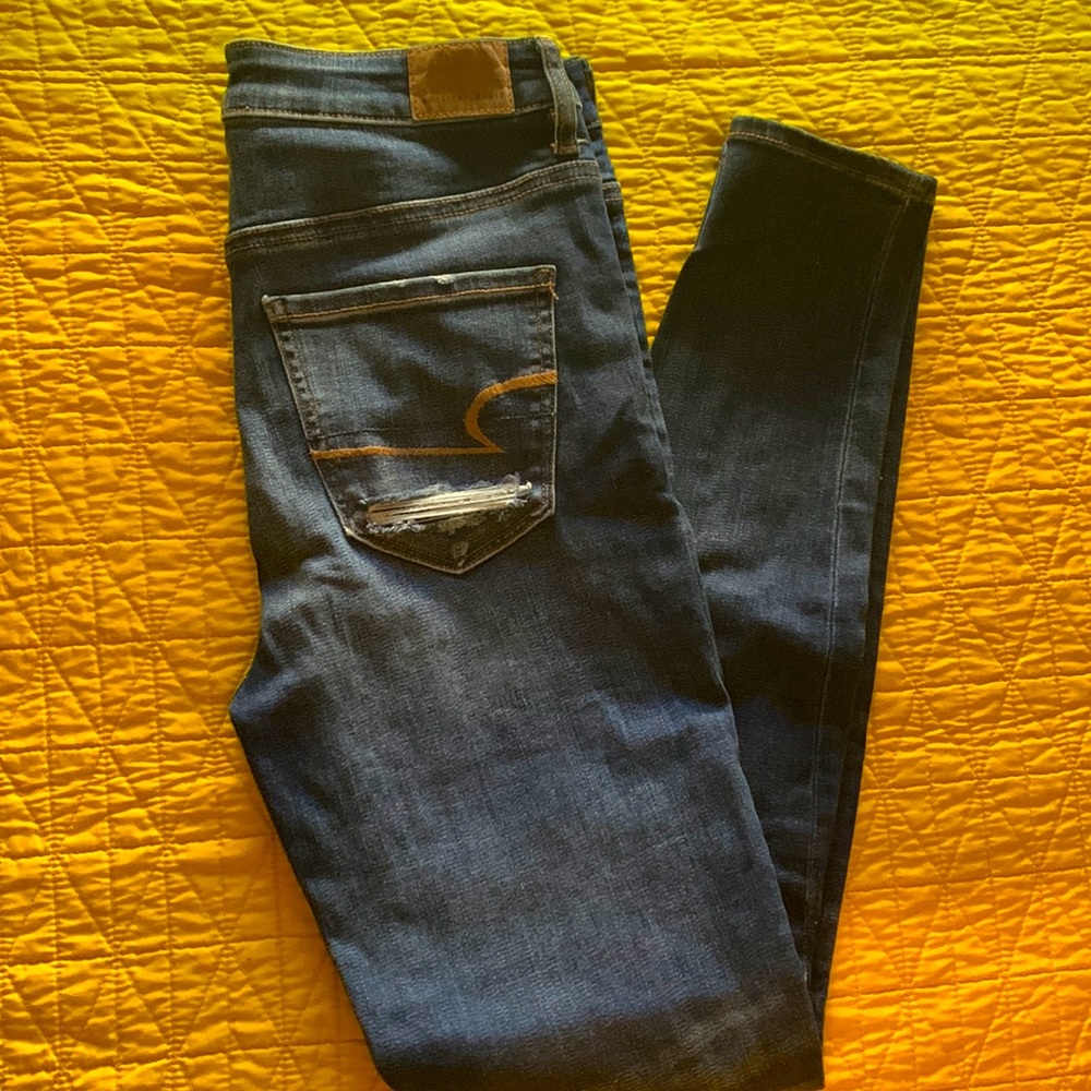 AMERICAN EAGLE size 4 highest rise jegging super stretch